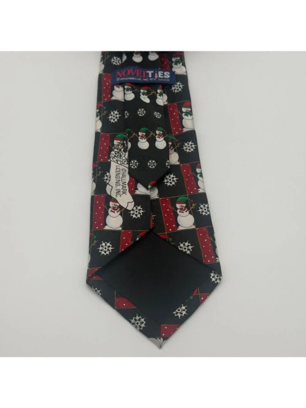 NovelTies Hallmark Snowman Christmas Holiday Neck Tie Black Red Novelty Necktie